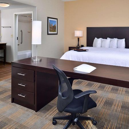 Hampton Inn & Suites California University-Pittsburgh Coal Center Eksteriør billede
