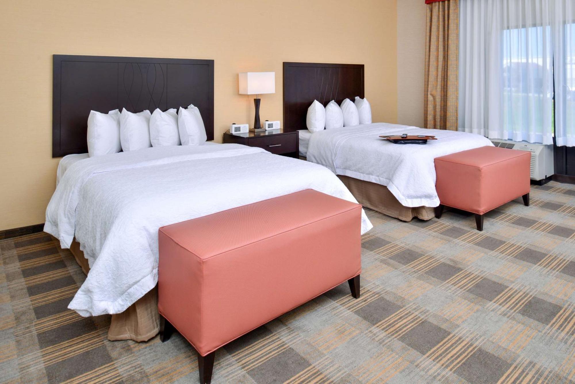 Hampton Inn & Suites California University-Pittsburgh Coal Center Eksteriør billede