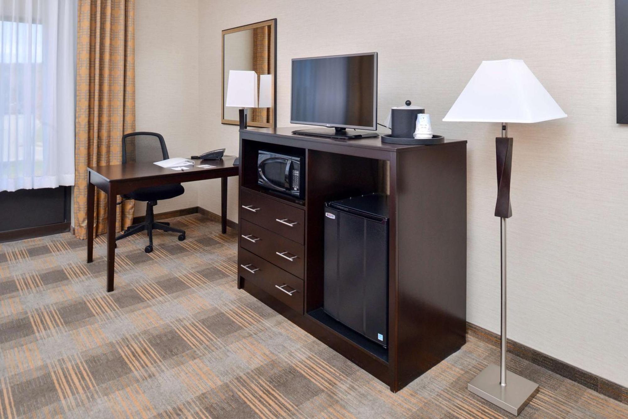Hampton Inn & Suites California University-Pittsburgh Coal Center Eksteriør billede